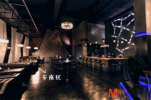 M2 Pub清吧加盟