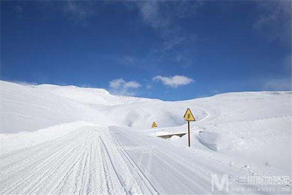 万隆滑雪场加盟