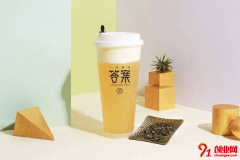 直观的来分析下答案奶茶一年能赚多少？